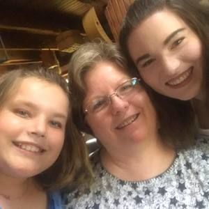 Meet your Posher, Beth